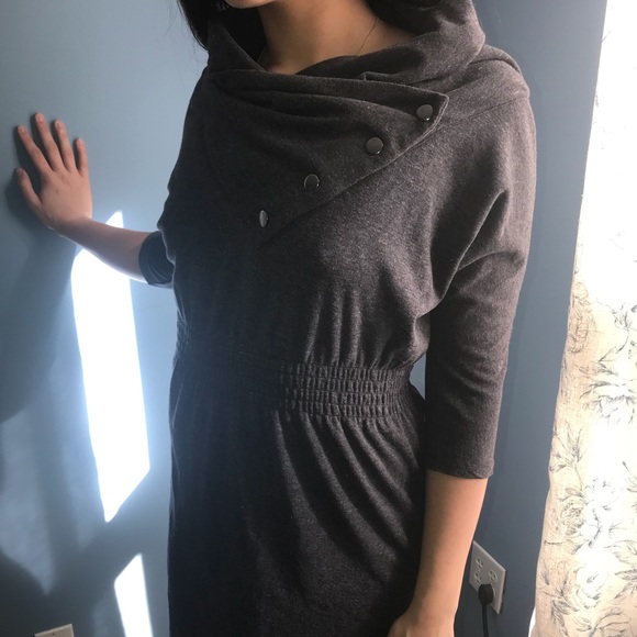 🆕cowl button neck gray dress with elastic waist - Picture 3 of 7